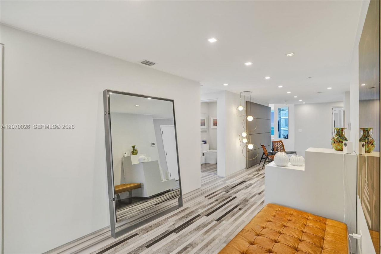 17875 Collins Ave , Unit 3101, Sunny Isles Beach, FL 33160 Photo