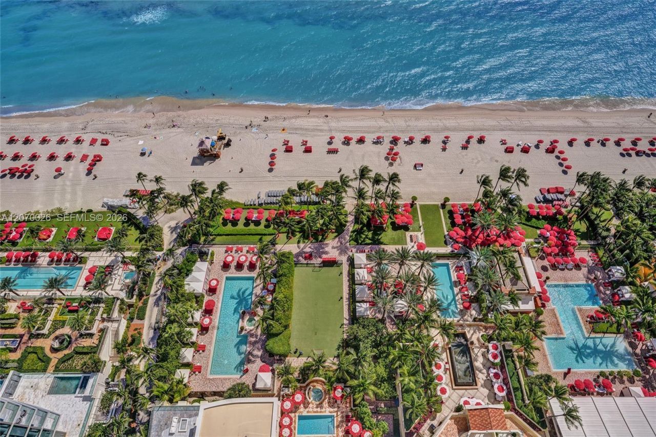 17875 Collins Ave , Unit 3101, Sunny Isles Beach, FL 33160 Photo