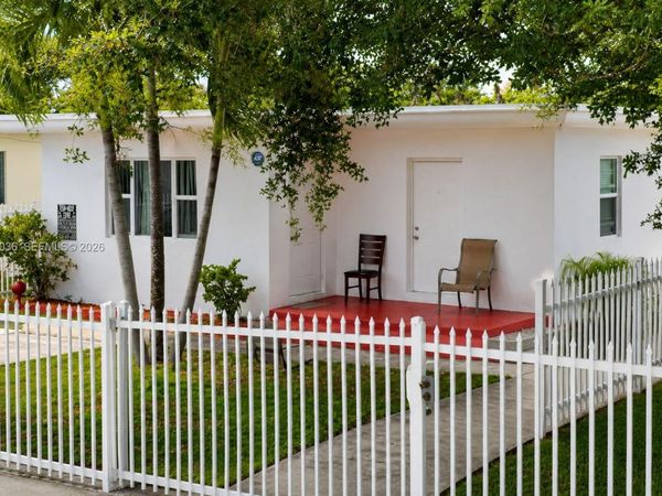 1130 NE 111th St , Unit 1130, Miami, FL 33161