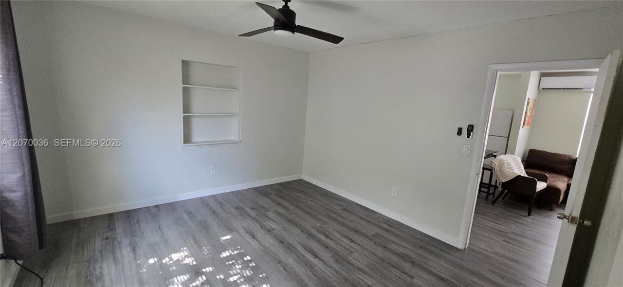 1130 NE 111th St , Unit 1130, Miami, FL 33161 Photo