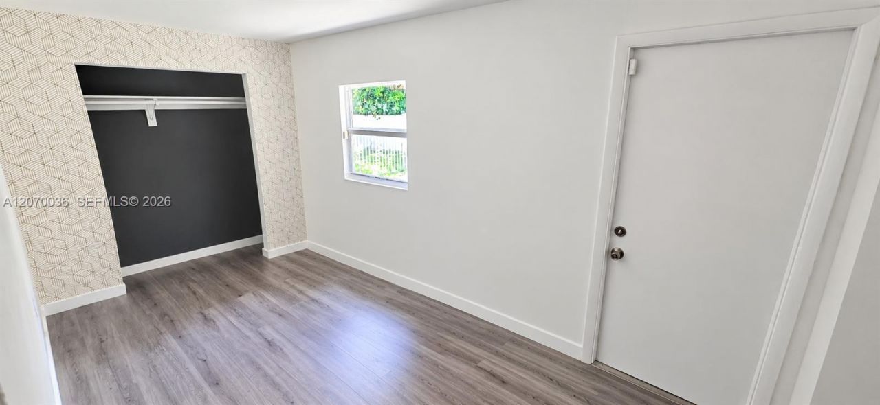 1130 NE 111th St , Unit 1130, Miami, FL 33161 Photo