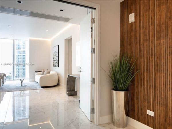 18501 Collins Ave , Unit 1104, Sunny Isles Beach, FL 33160