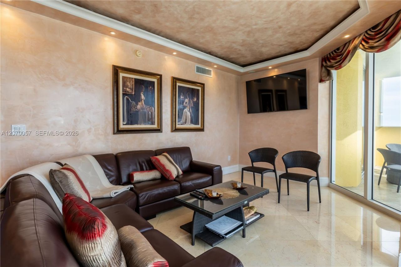 17875 Collins Ave , Unit 4001, Sunny Isles Beach, FL 33160 Photo