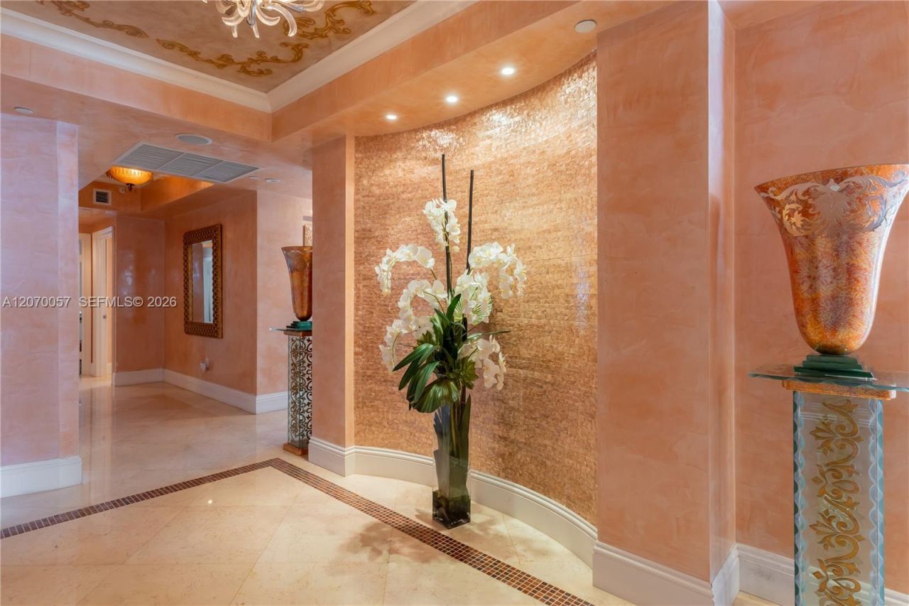 17875 Collins Ave , Unit 4001, Sunny Isles Beach, FL 33160 Photo