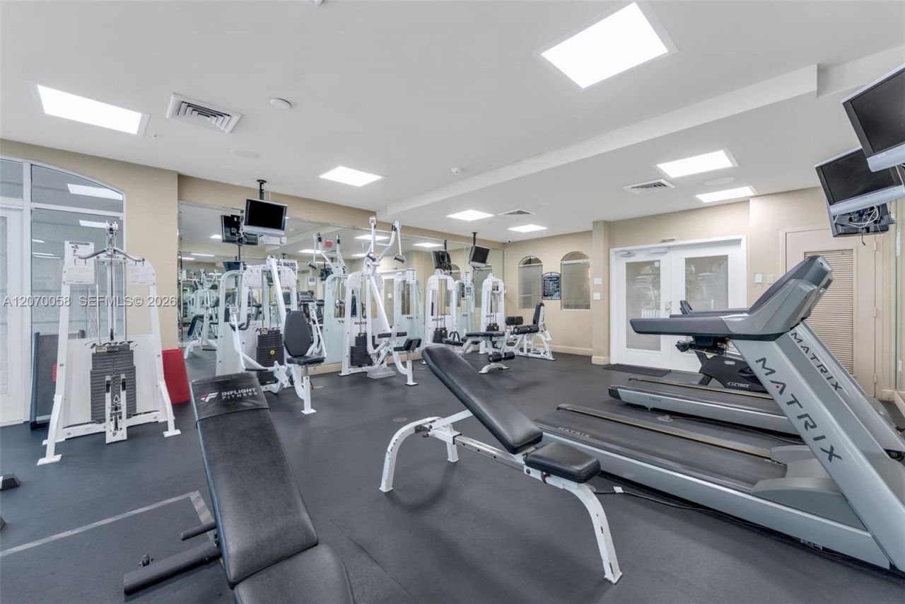 6001 SW 70th St, Unit 131, South Miami, FL 33143 Photo