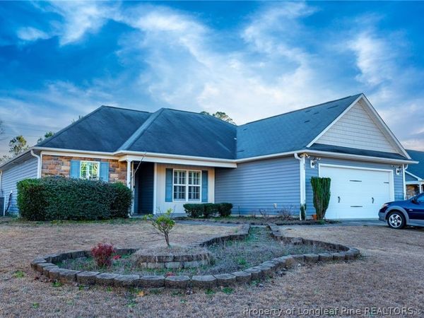 700 Hogart Street, Raeford, NC 28376