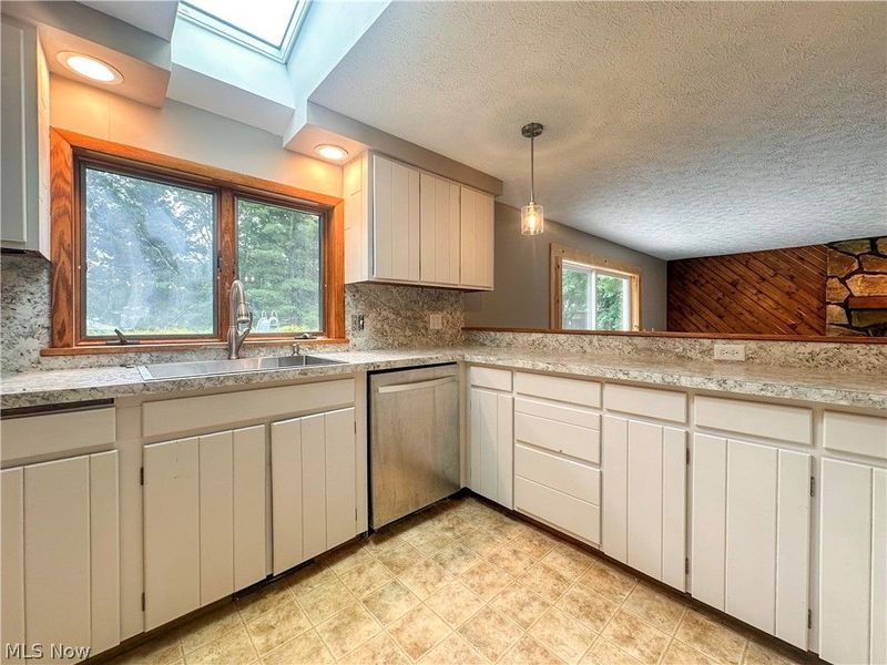986 Bristol Champion Townline Road NE, Bristolville, OH 44402 Photo 23