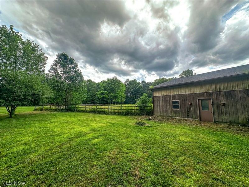 986 Bristol Champion Townline Road NE, Bristolville, OH 44402 Photo 7