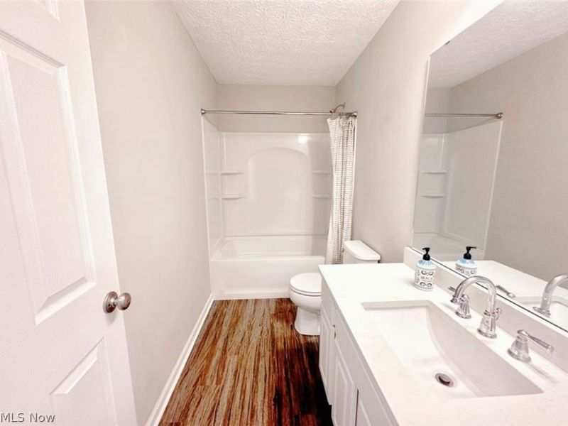37571 Tail Feather Drive, North Ridgeville, OH 44039 Photo 7