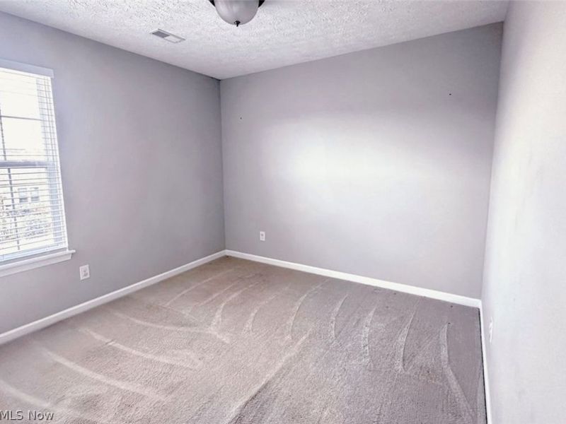 37571 Tail Feather Drive, North Ridgeville, OH 44039 Photo 8