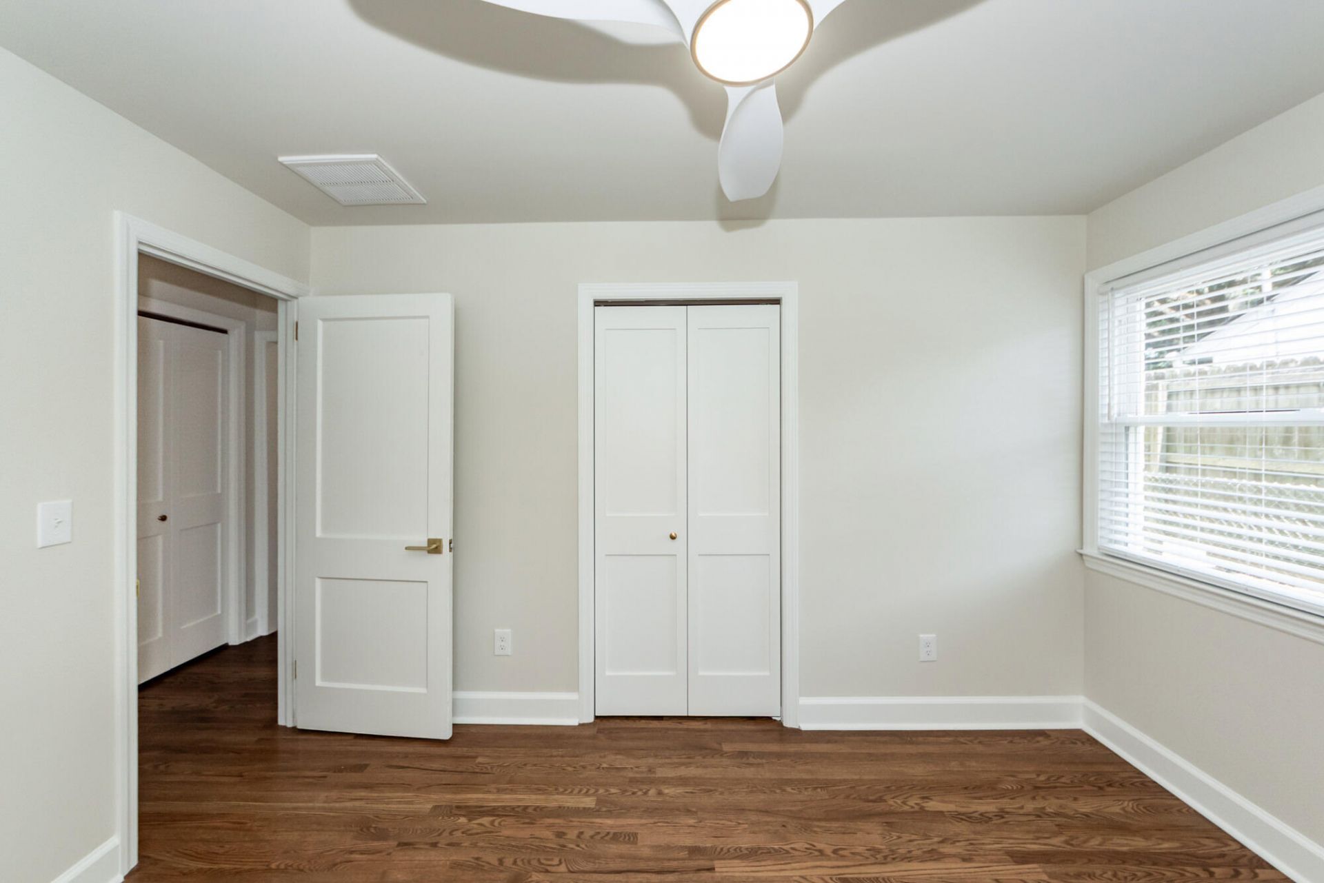 17 Vincent Drive Photo 10