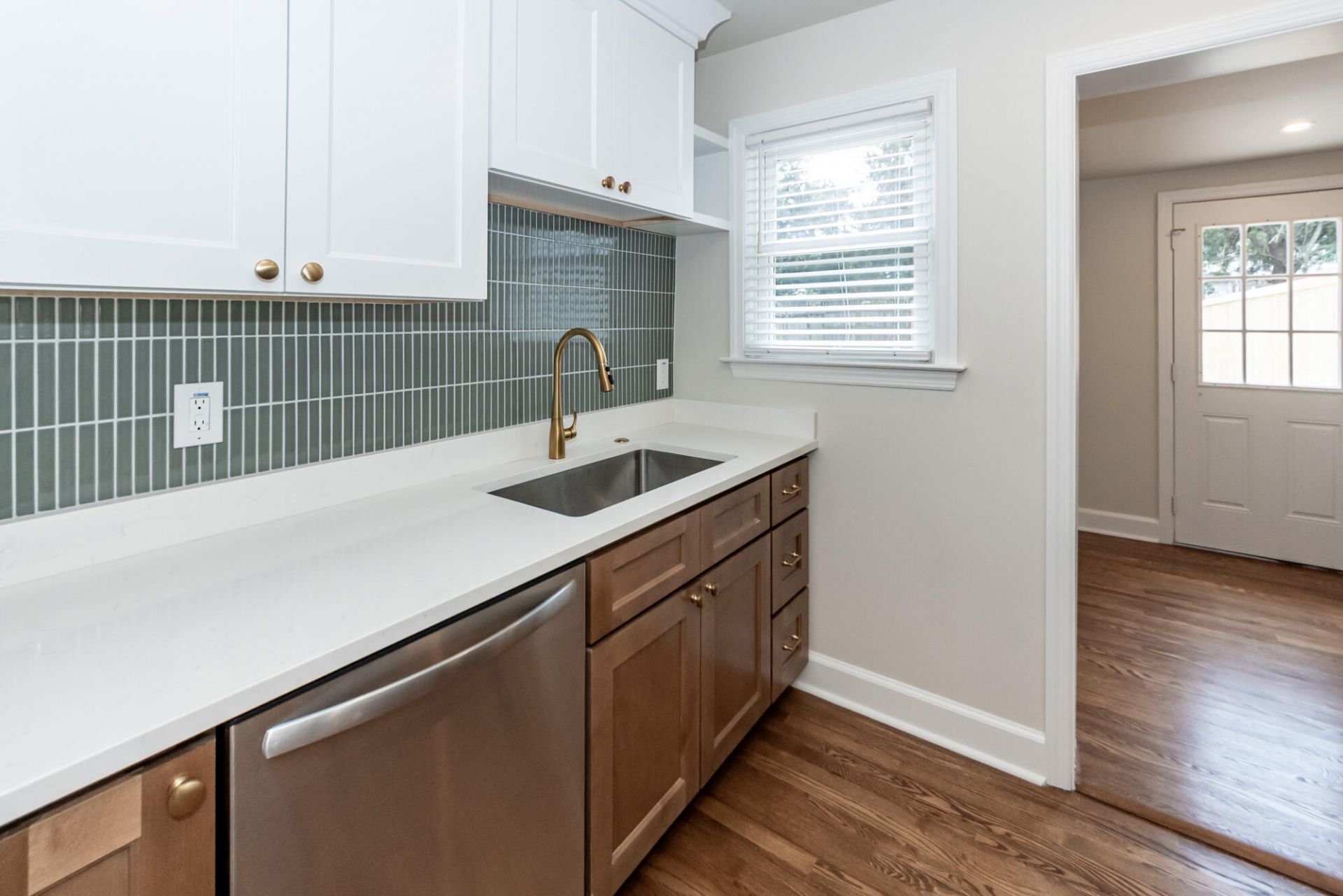 17 Vincent Drive Photo 5