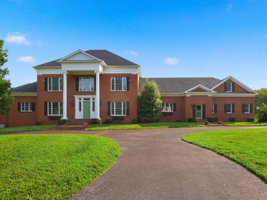 3021 Brookmonte Lane, Lexington, KY 40515