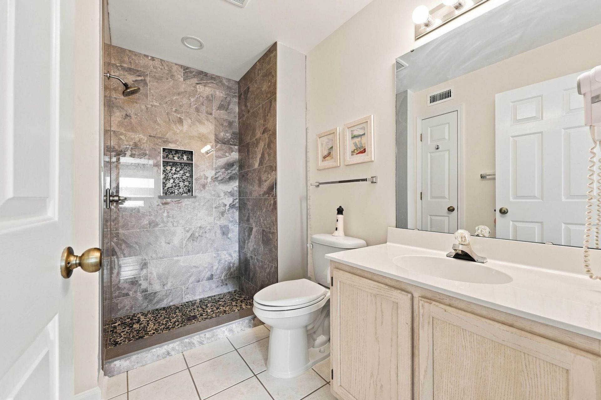 4528 North Plantation Harbour Dr. Photo 16