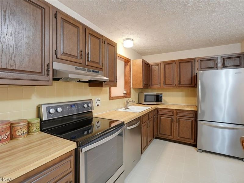 8709 N Leroy Road, Westfield Center, OH 44251 Photo 17