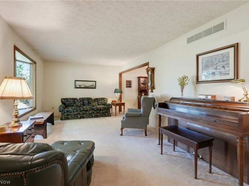 8709 N Leroy Road, Westfield Center, OH 44251 Photo 7