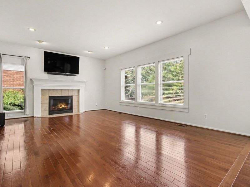 10082 Cedarwood Drive, Union, KY 41091 Photo 12