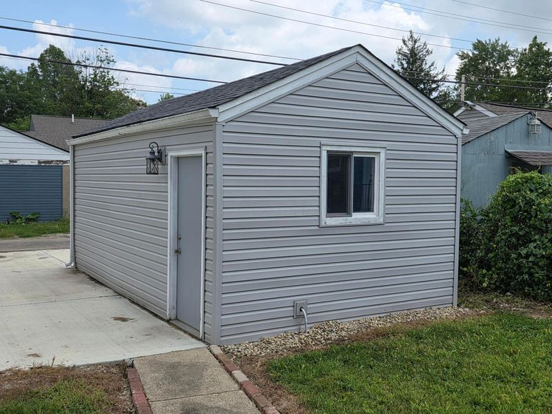 516 Belvidere Avenue, Columbus, OH 43223 Photo 27
