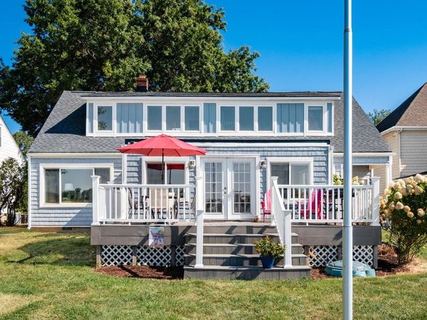 955 Lake Shore Drive E, Hebron, OH 43025