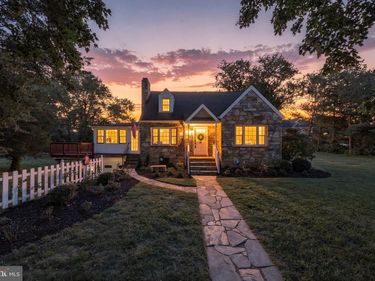 14708 VINT HILL ROAD, NOKESVILLE, VA 20181