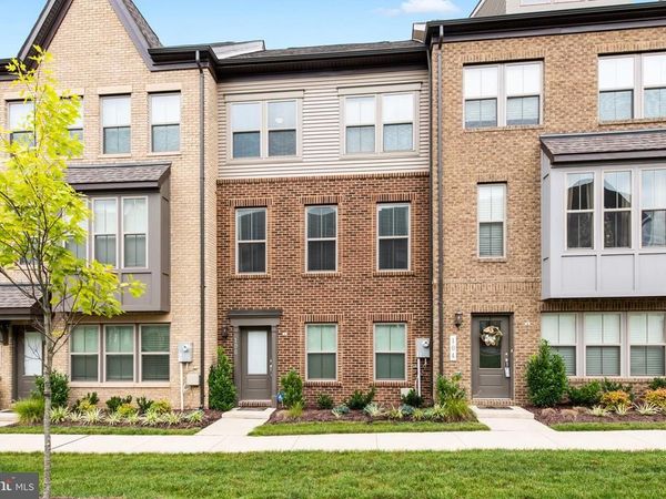106 ALBANY PLACE, UPPER MARLBORO, MD 20774