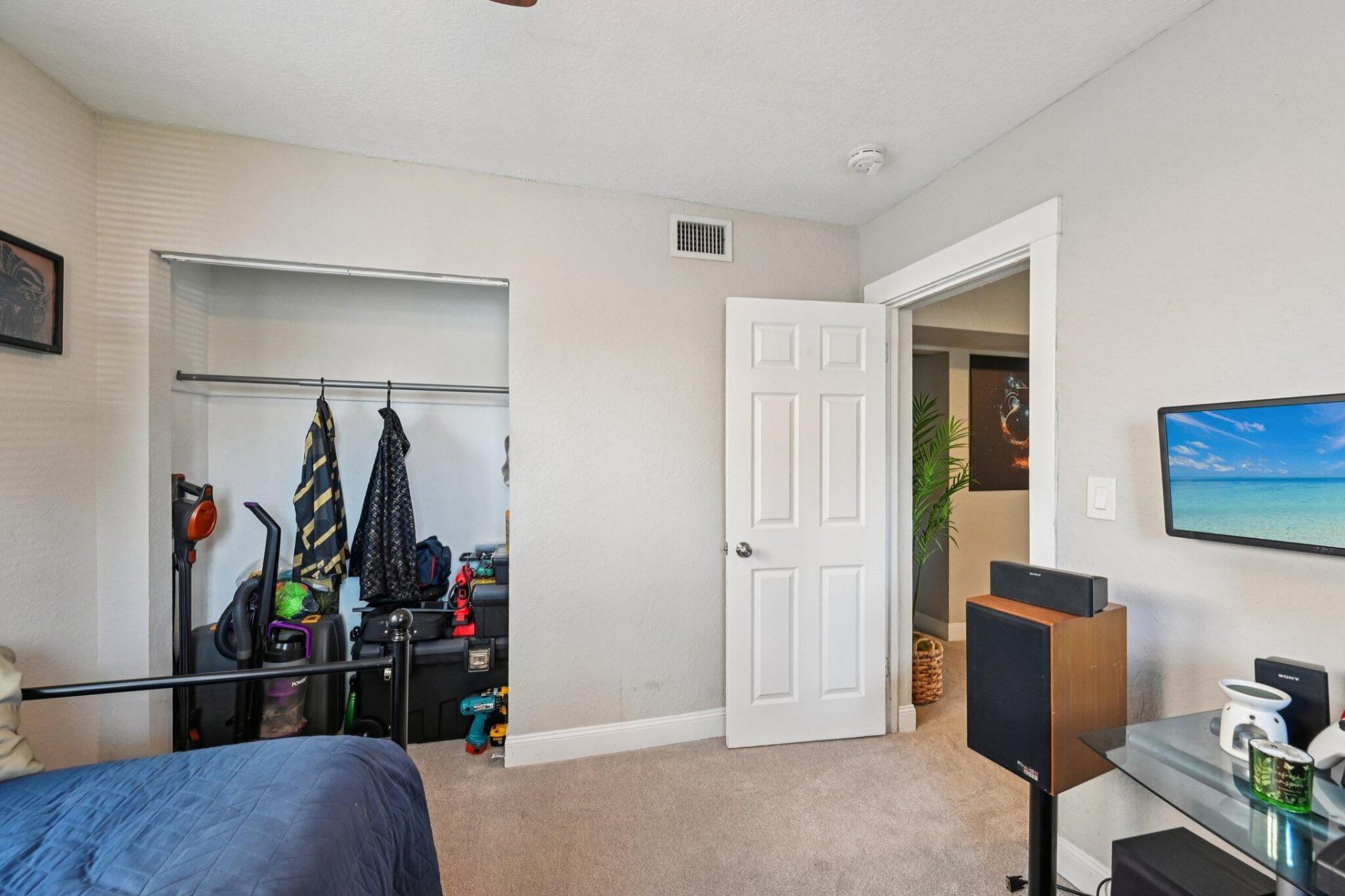 924 Mcintosh Street, West Palm Beach, FL 33405 Photo
