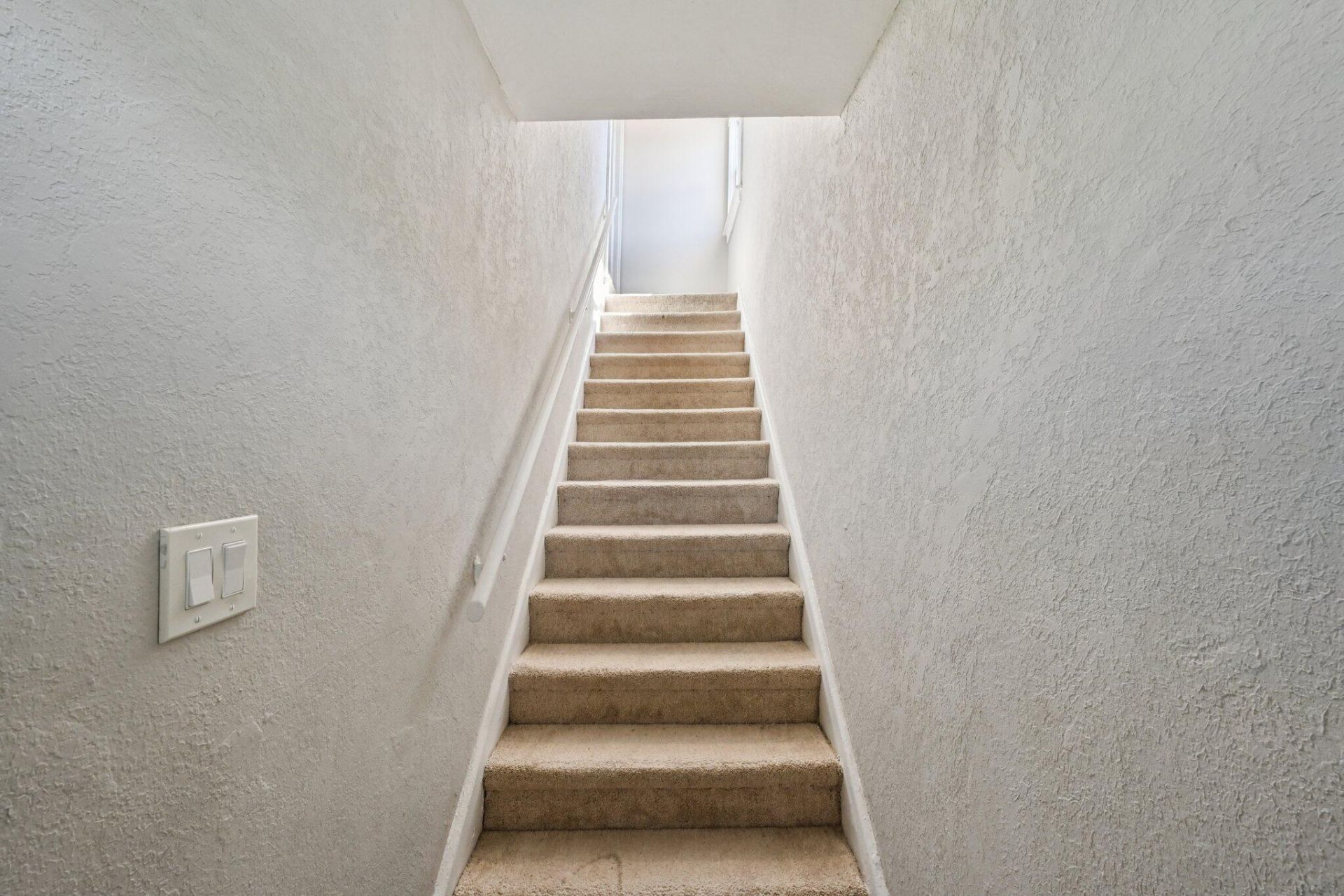 924 Mcintosh Street, West Palm Beach, FL 33405 Photo