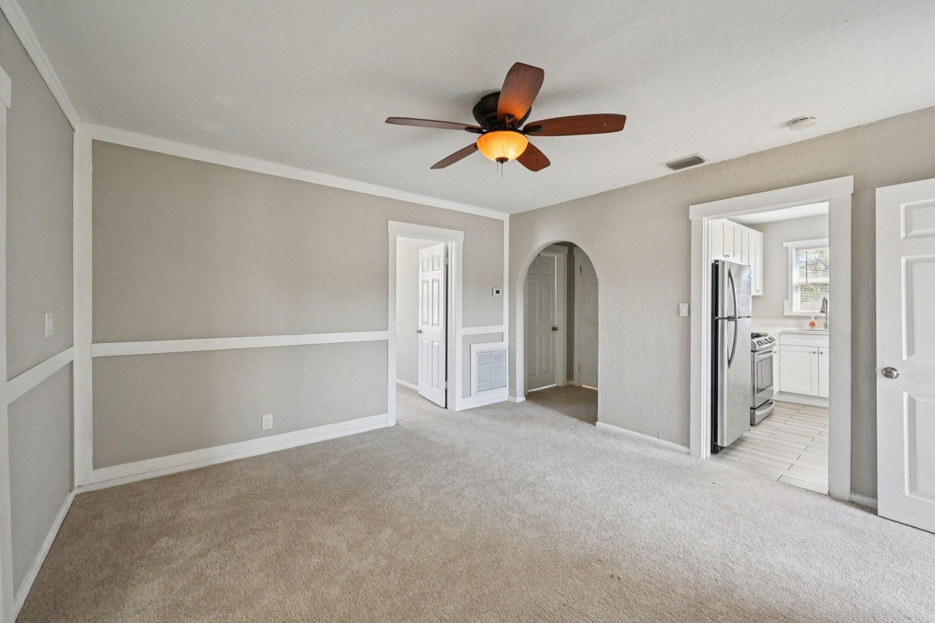 924 Mcintosh Street, West Palm Beach, FL 33405 Photo