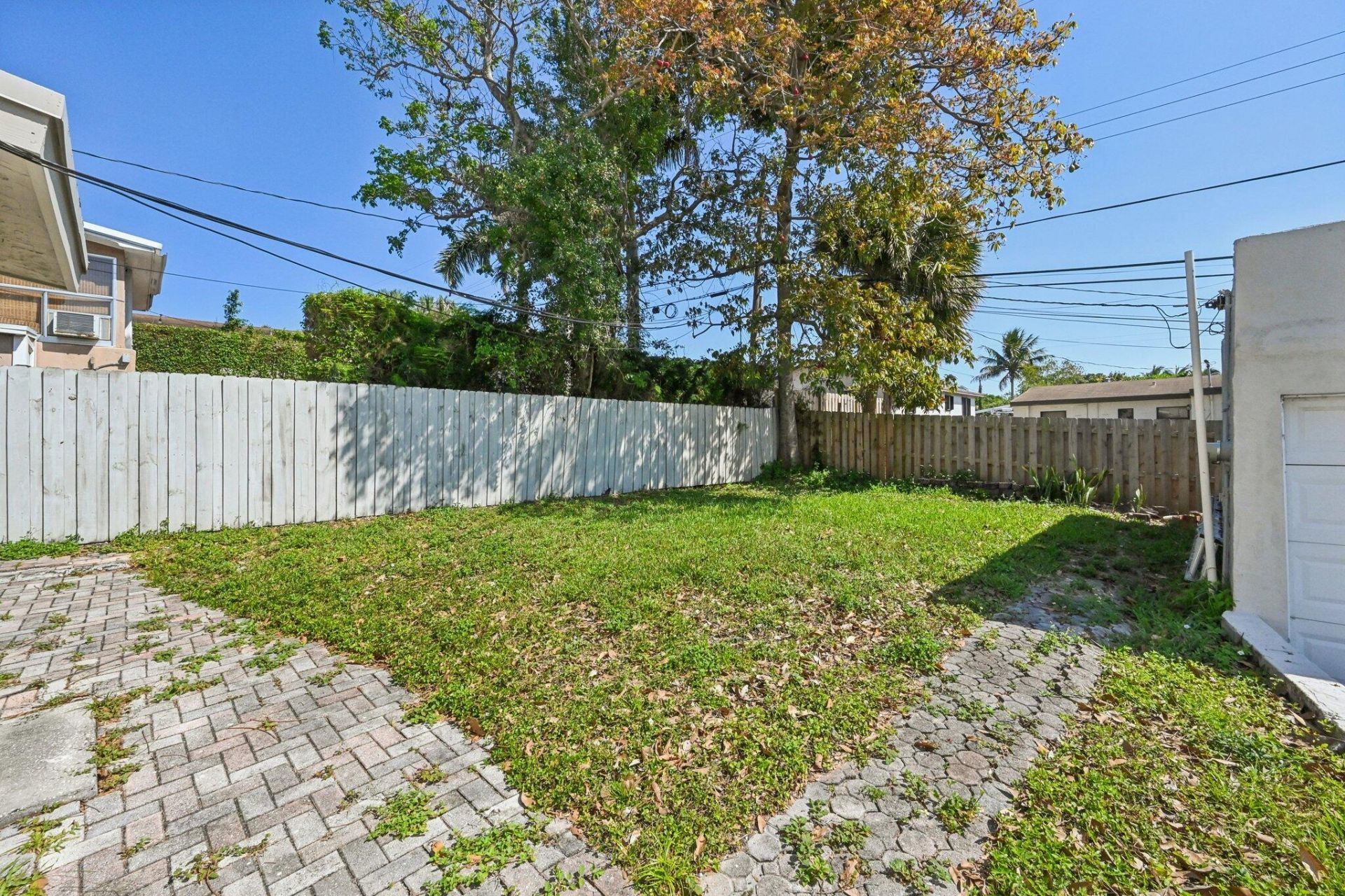 924 Mcintosh Street, West Palm Beach, FL 33405 Photo