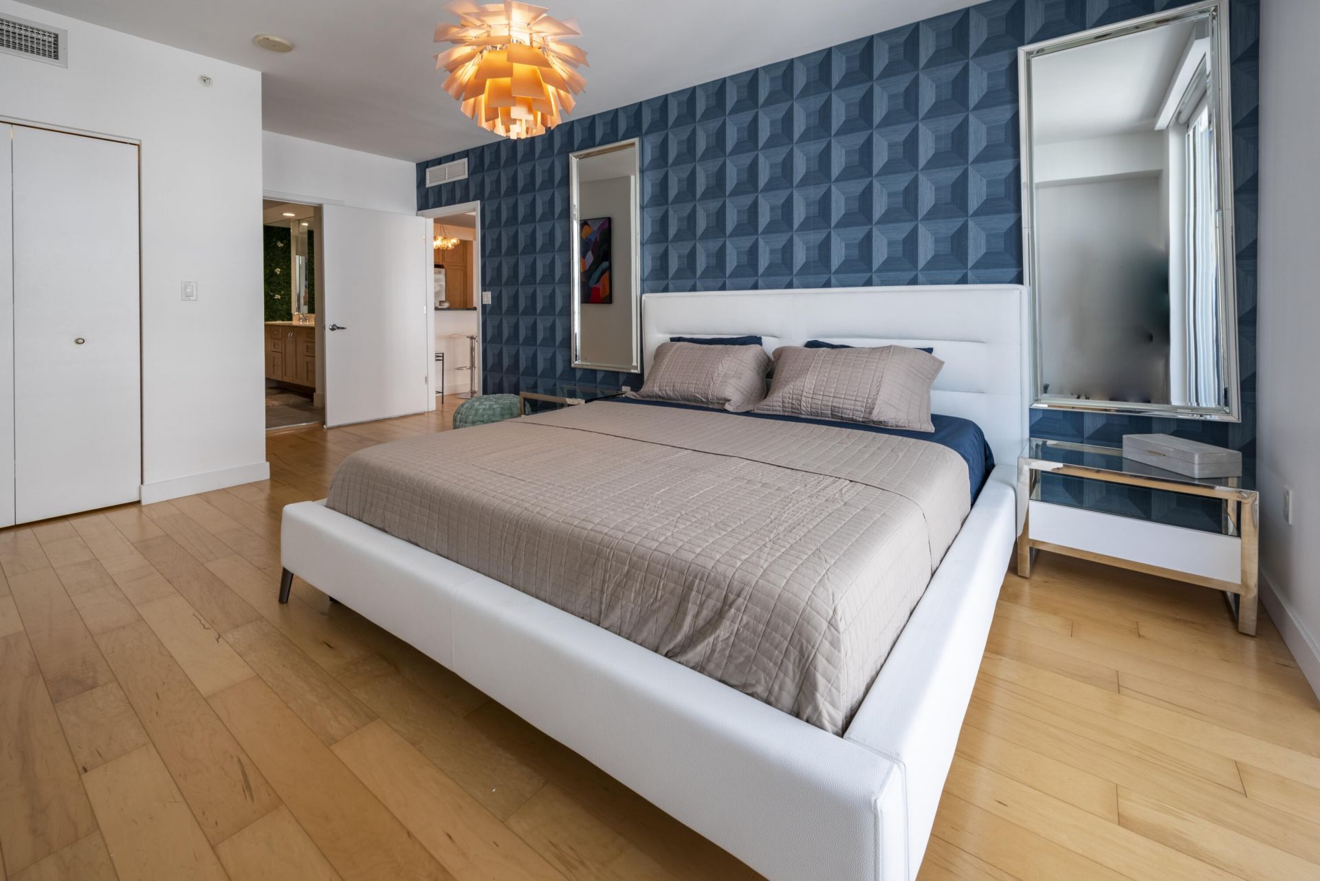 2821 N Ocean Boulevard, Unit 1102S, Fort Lauderdale, FL 33308 Photo