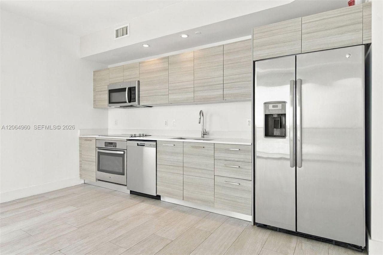 121 NE 34th St, Unit 2409, Miami, FL 33137 Photo