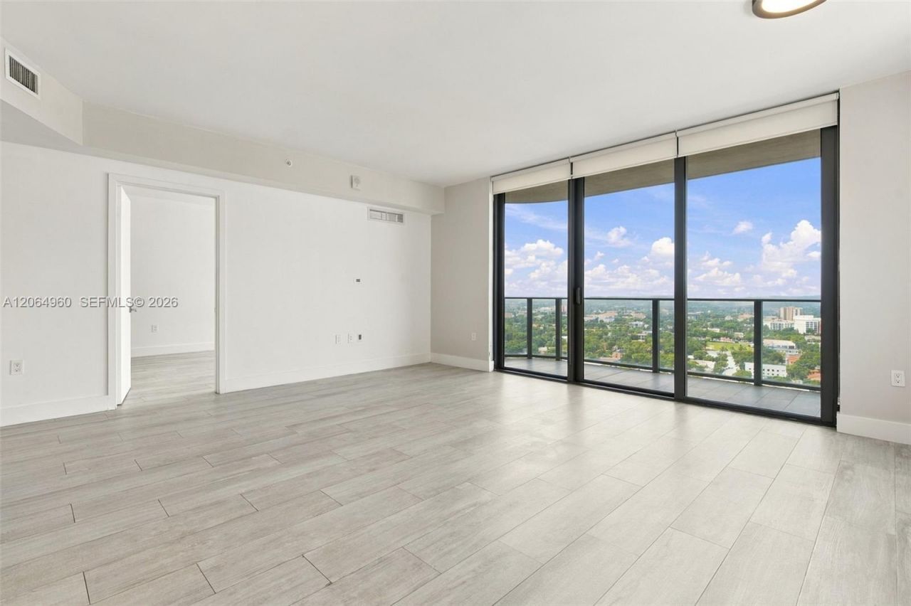 121 NE 34th St, Unit 2409, Miami, FL 33137 Photo