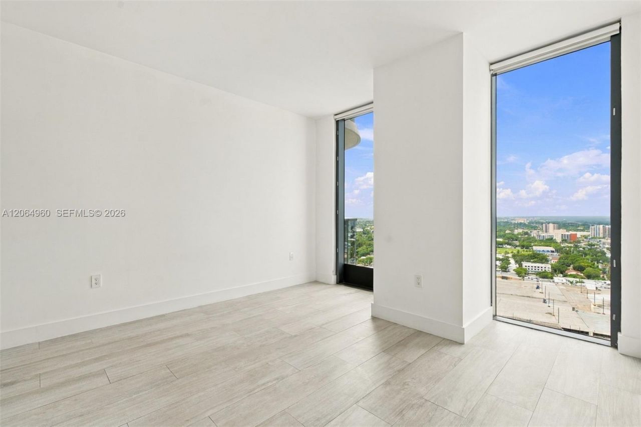 121 NE 34th St, Unit 2409, Miami, FL 33137 Photo