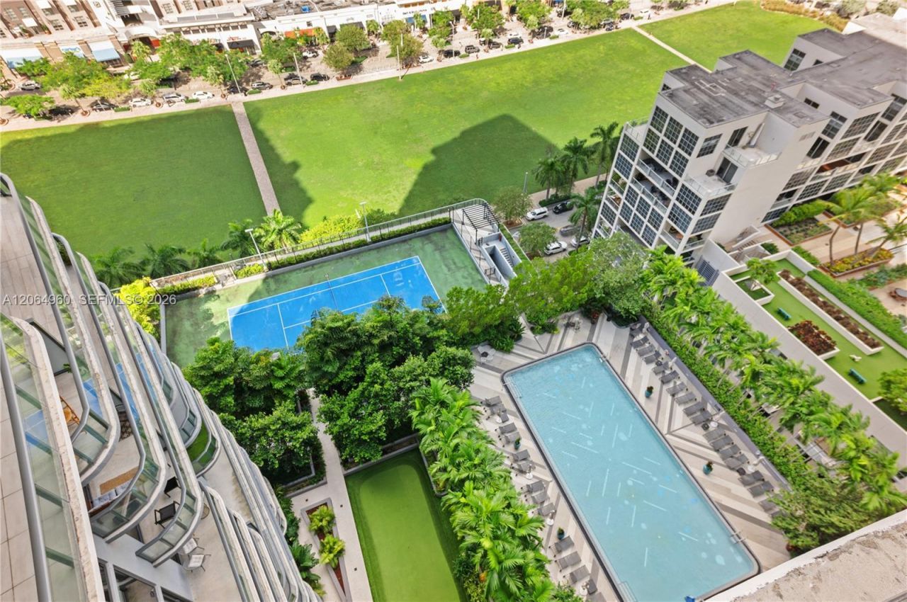 121 NE 34th St , Unit 2409, Miami, FL 33137 Photo