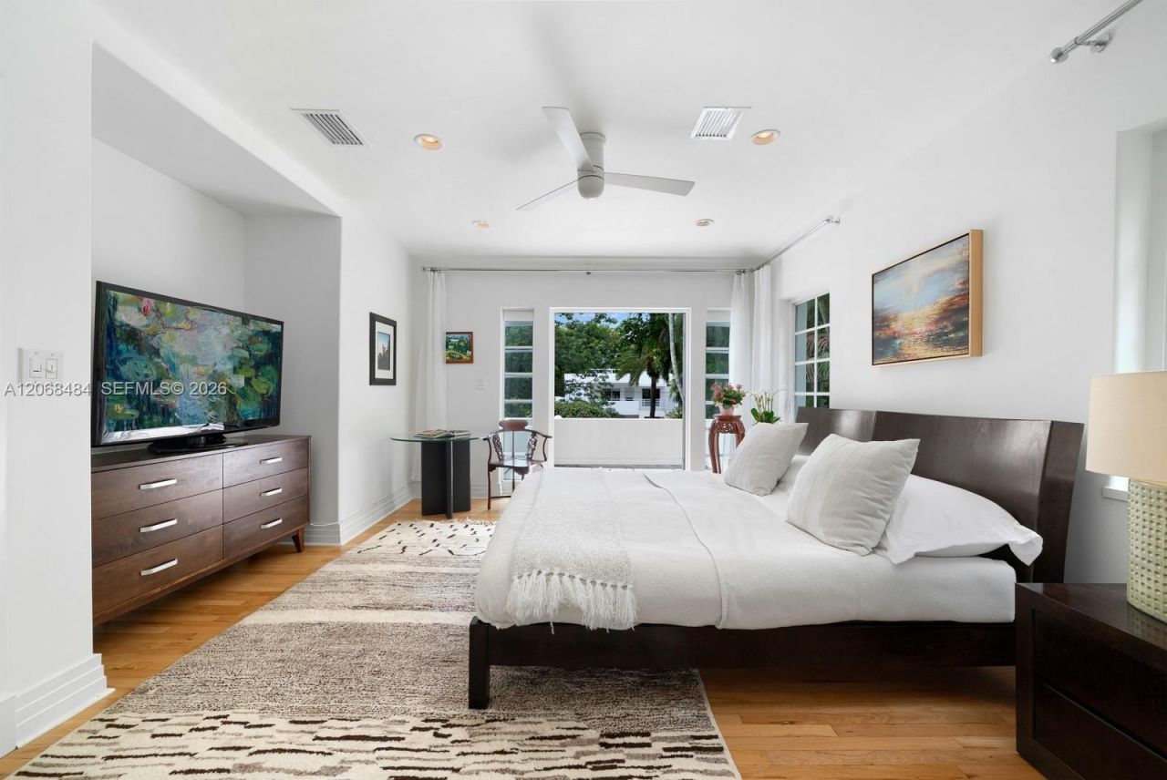 109 1st Dilido Ter, Miami Beach, FL 33139 Photo