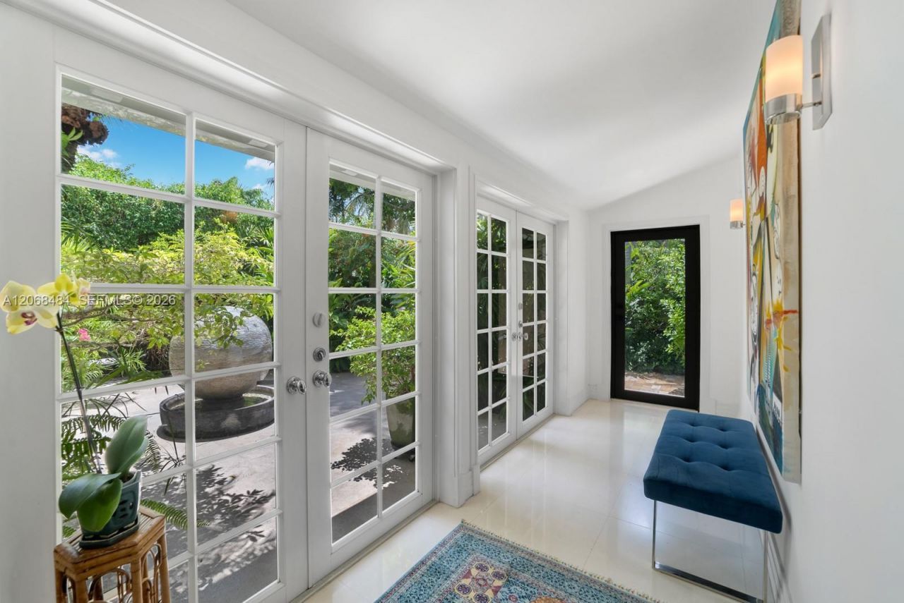 109 1st Dilido Ter, Miami Beach, FL 33139 Photo