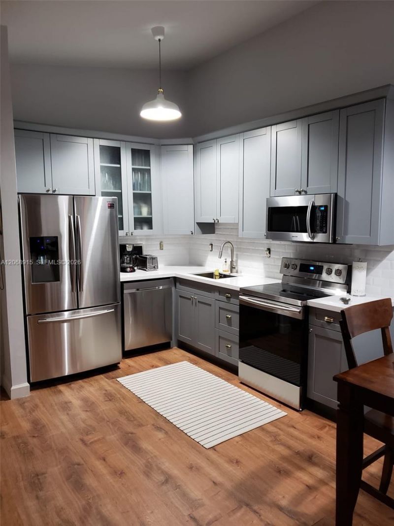 4780 NW 102nd Ave , Unit 204-11, Doral, FL 33178 Photo