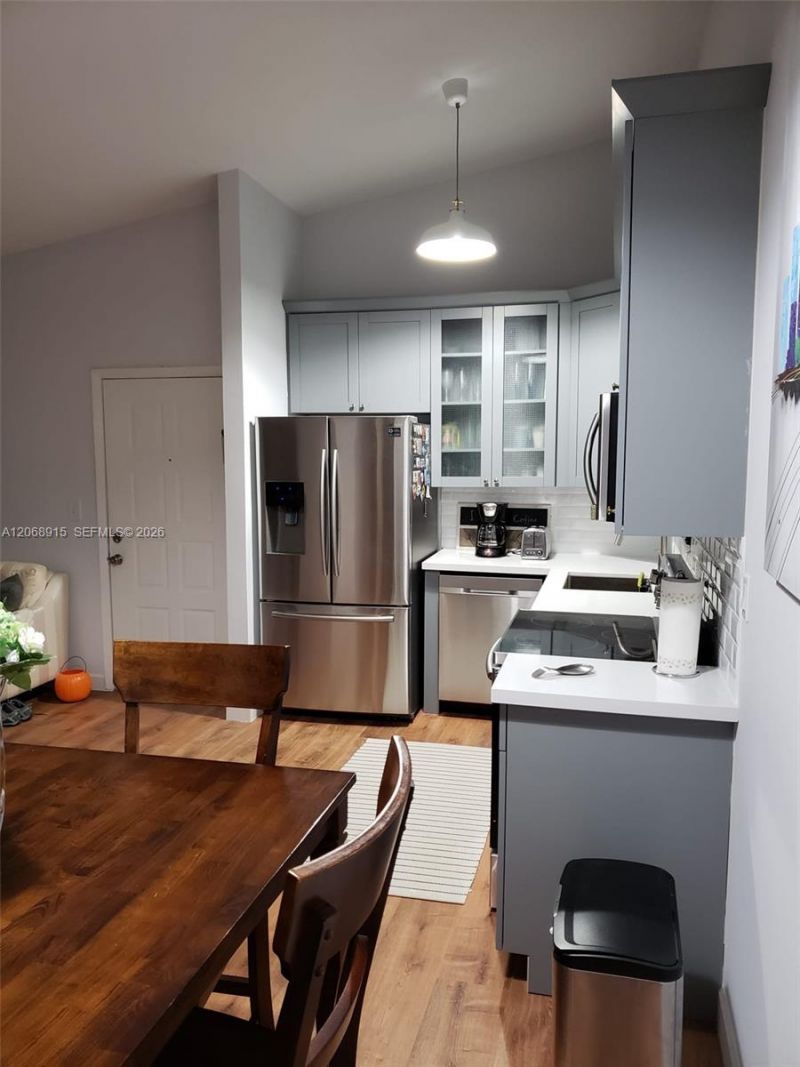 4780 NW 102nd Ave , Unit 204-11, Doral, FL 33178 Photo