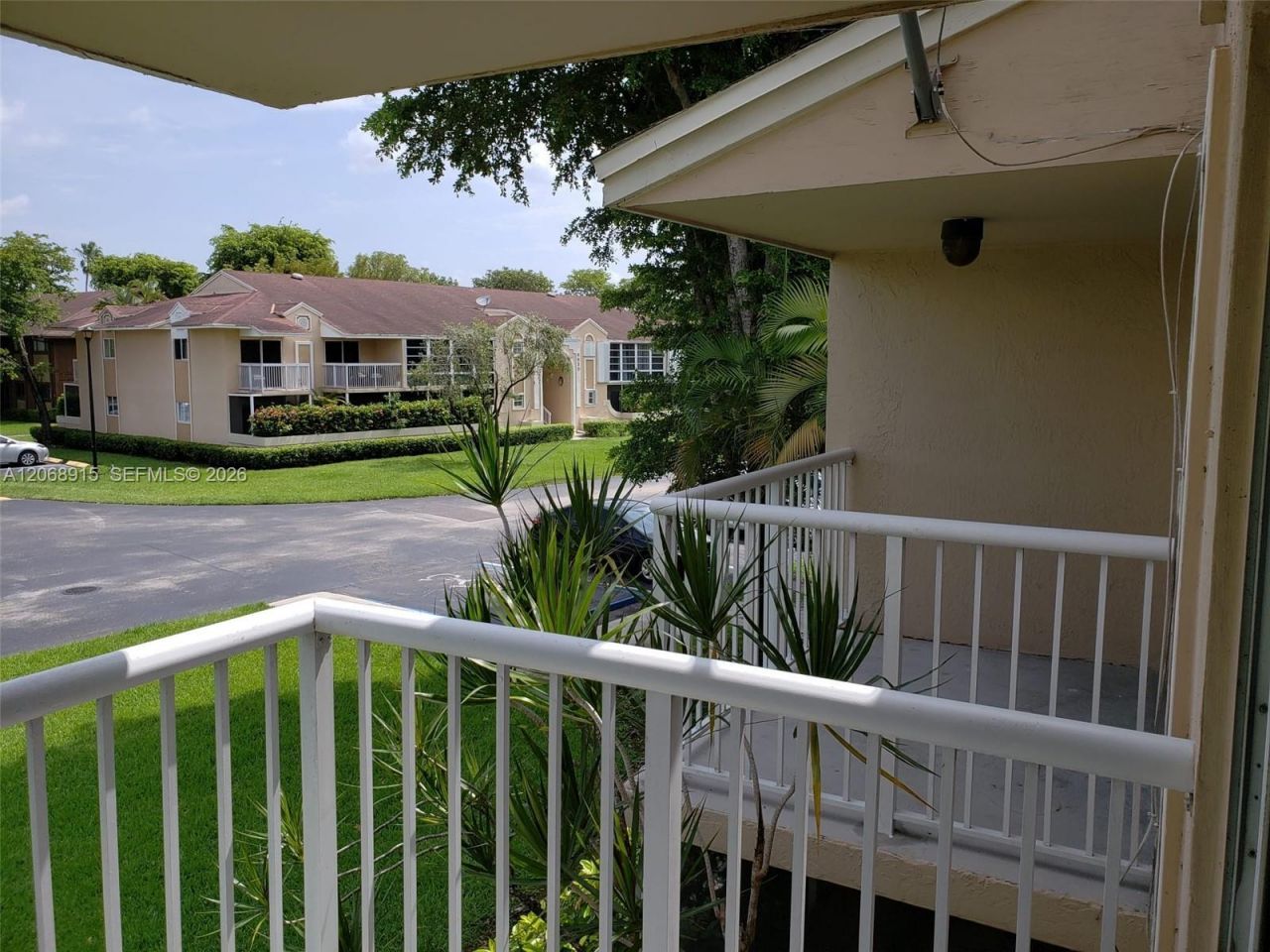 4780 NW 102nd Ave , Unit 204-11, Doral, FL 33178 Photo