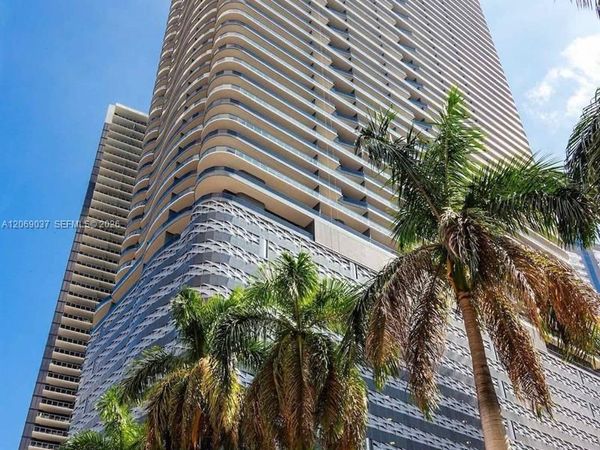 1000 Brickell Plz , Unit 4502, Miami, FL 33131