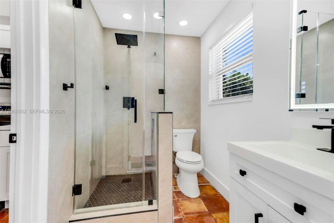 850 SW 12th Ct, Unit 850, Fort Lauderdale, FL 33315 Photo