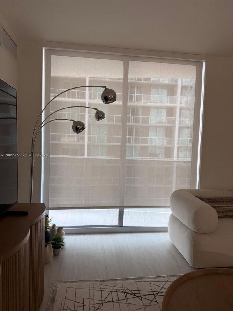 77 SE 5 St , Unit 2008, Miami, FL 33131 Photo