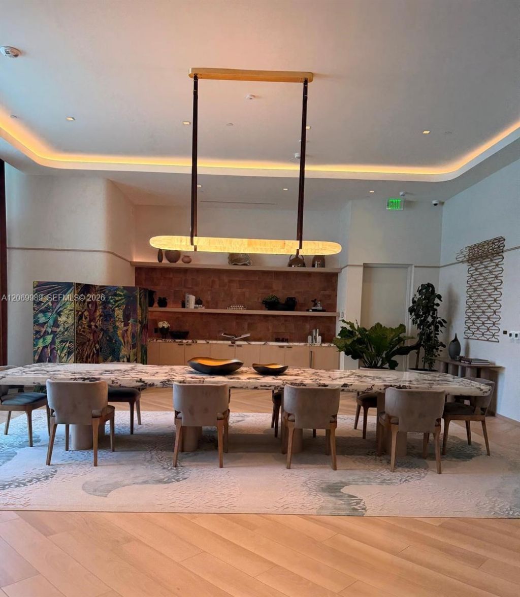 77 SE 5 St , Unit 2008, Miami, FL 33131 Photo