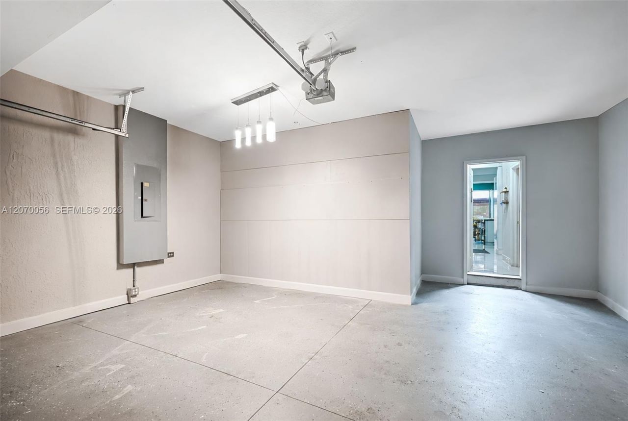 5691 NW 125th Ave, Coral Springs, FL 33076 Photo