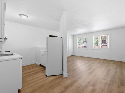 3673 Spruce Ave, South Lake Tahoe, CA 96150 Photo