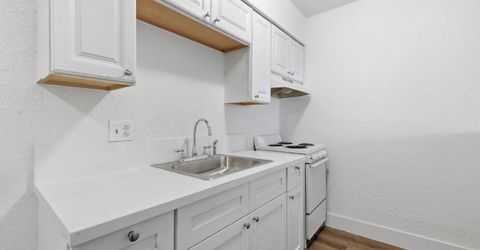 3673 Spruce Ave, South Lake Tahoe, CA 96150 Photo