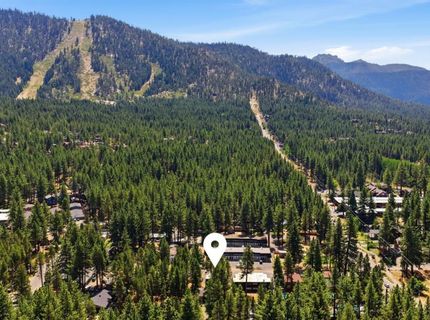 3673 Spruce Ave, South Lake Tahoe, CA 96150 Photo
