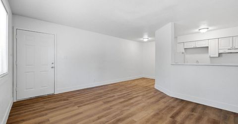 3673 Spruce Ave, South Lake Tahoe, CA 96150 Photo