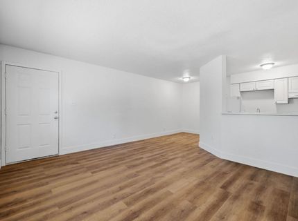 3673 Spruce Ave, South Lake Tahoe, CA 96150 Photo