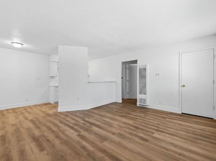 3673 Spruce Ave, South Lake Tahoe, CA 96150 Photo